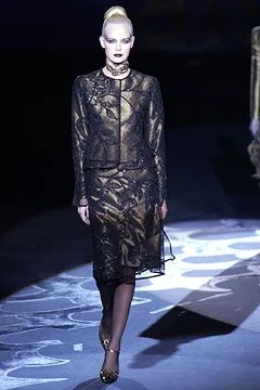 Look 18